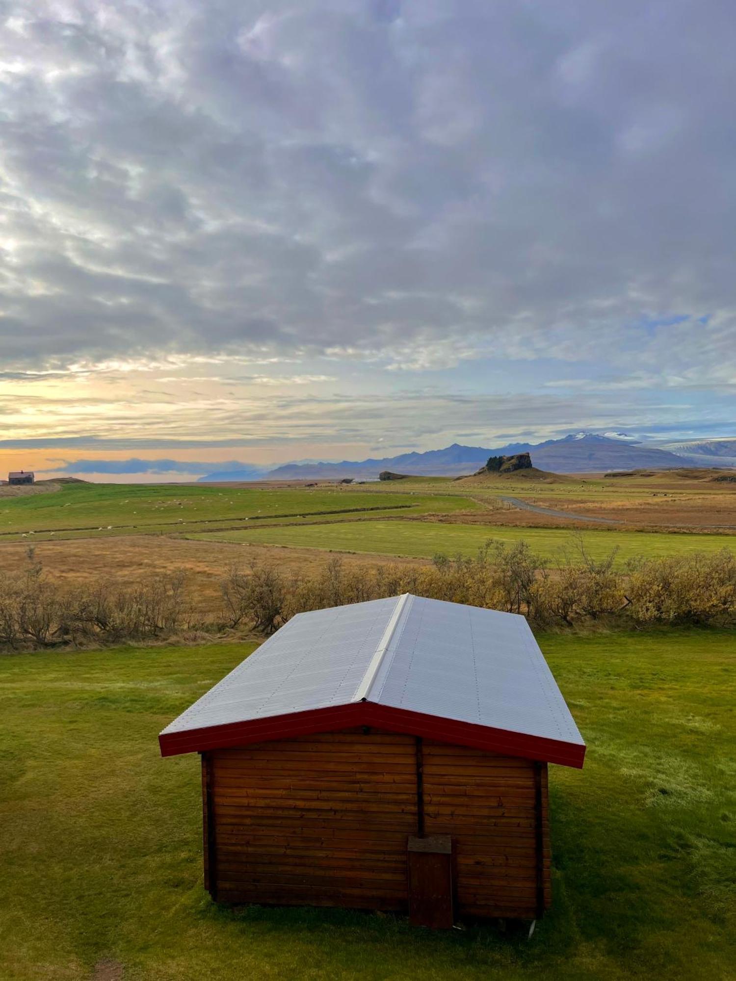 Guesthouse Nypugardar Höfn Esterno foto