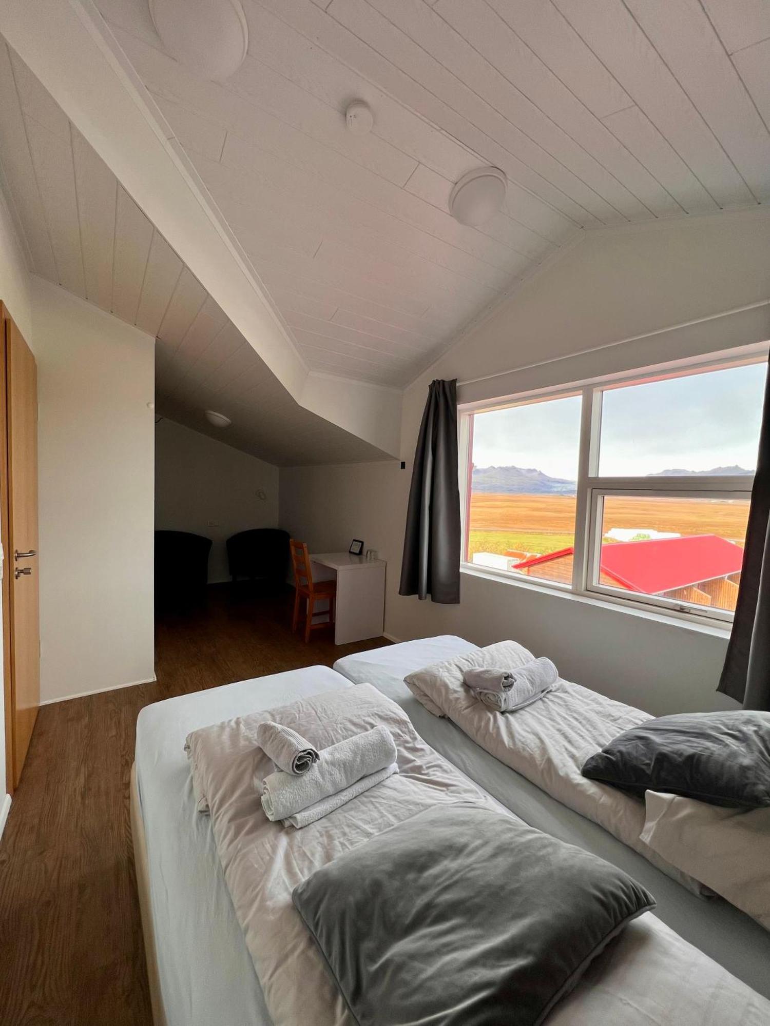 Guesthouse Nypugardar Höfn Esterno foto